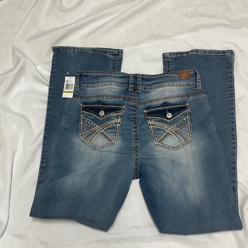 NWT Wallflower Jeans size 17 long